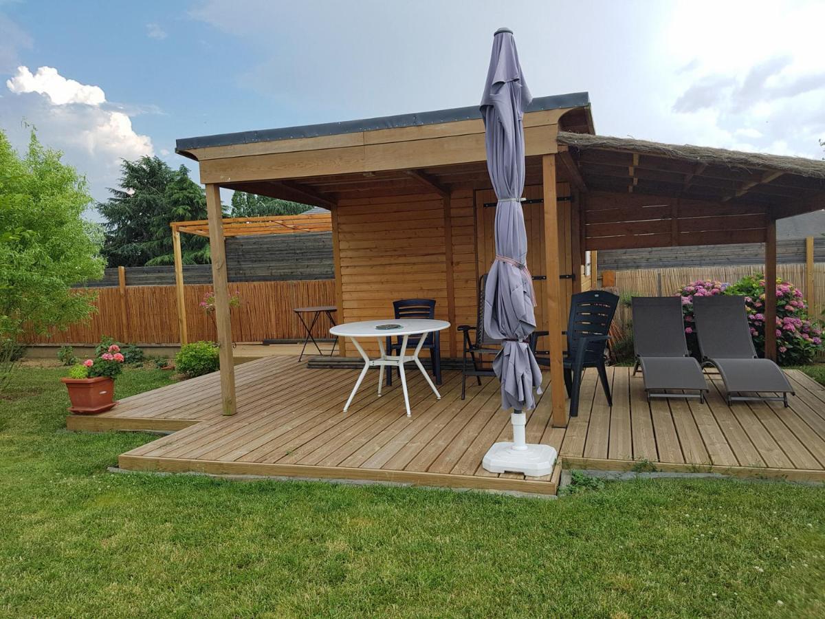 Les 3 Vallees Saint-Florent-le-Vieil Exterior photo